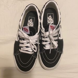 Black and white vans - 6.5 size